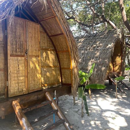 Rafikis Retreat Hostel Derm Tkov Village Kültér fotó